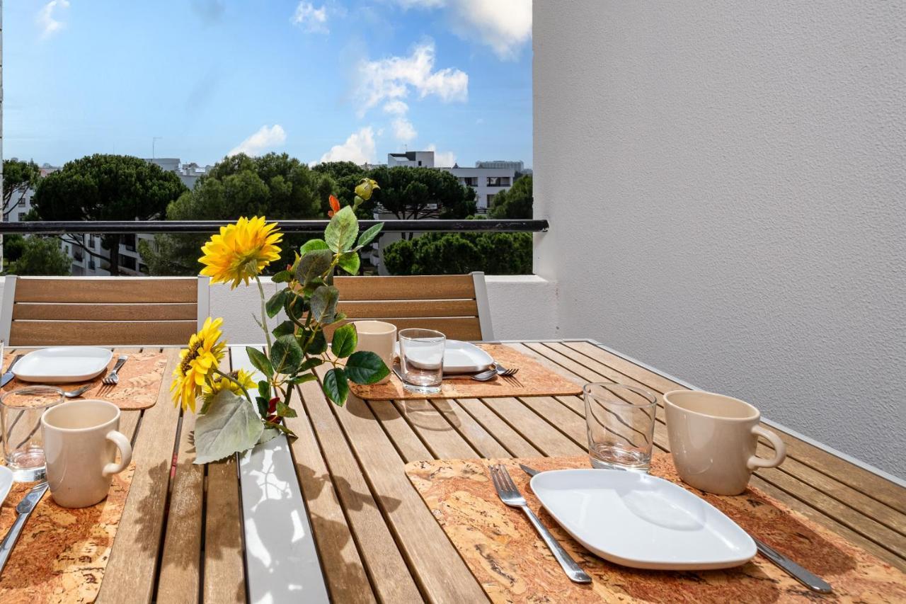 Vilamoura - Spacious With Swimming Pool & View Luaran gambar